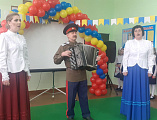 Протоиерей Константин Федосеев поздравил учащихся школы № 75 пос. Кадамовский с принятием присяги на верность казачеству