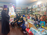 Иерей Александр Тимошенко провел беседу с учащимися Курской школы