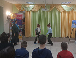 Воспитанники воскресной школы «Благовест» поздравили родителей и детей региональной общественной организации «Ветер перемен»