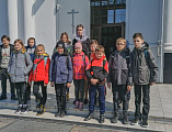 В храме Донецкого Успенского Архиерейского подворья прошла экскурсия для учащихся школы № 1 г. Донецка