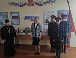 Иерей Игорь Лосев поздравил учащихся «Лучшего казачьего класса» станицы Калитвенской