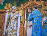 В праздник в честь Казанской иконы Божией Матери Преосвященнейший епископ Симон совершил Божественную литургию и диаконскую хиротонию