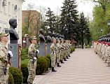 Возложение цветов к мемориалу «Аллея памяти»