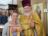 В храме великомученика Пантелеимона г. Гуково поздравили учителей с профессиональным праздником