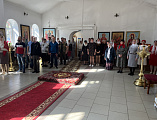 В пятницу Светлой седмицы Преосвященнейший епископ Симон совершил Божественную литургию в храме Святой Троицы города Каменск-Шахтинский