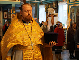 Епископ Симон совершил архипастырский визит в Новошахтинское благочиние и возглавил воскресное богослужение в храме Покрова Пресвятой Богородицы