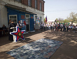 В Ударниковском сельском поселении прошел митинг в честь Дня Победы, в котором с напутственным словом выступил иерей Сергий Столяров