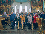 В Неделю Торжества Православия Преосвященнейший епископ Симон совершил Божественную литургию святителя Василия Великого в Покровском кафедральном соборе г. Шахты