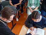 Встреча священника с учениками 
