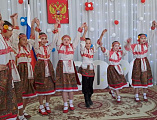 Торжественная линейка в школе поселка Майского
