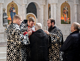 В день памяти великомученика Феодора Тирона Преосвященнейший епископ Симон совершил Литургию в Покровском кафедральном соборе города Шахты