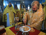 С архипастырским визитом Преосвященнейший епископ Симон посетил Покровский приход города Новошахтинска 
