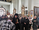 Чтение Великого покаянного канона преподобного Андрея Критского в Донецком Успенском архиерейском подворье ст. Гундоровской во вторник первой седмицы Великого поста