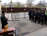 Ко Дню Российской полиции благочинный приходов Кашарского округа иерей Георгий Грошев совершил молебное пение с участием всего личного состава Кашарского отделения полиции