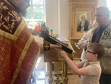 Благодатный огонь доставили в Донецк