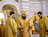 Архипастыри Донской митрополии совершили Божественную литургию в день 50-летия епископа Шахтинского и Миллеровского Симона