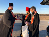 Из Шахтинской епархии Благодатный огонь передан верующим юго-востока Украины