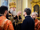 Архиереи Донской митрополии соборно совершили всенощное бдение в Ростовском кафедральном соборе