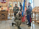 В Донском храме Новошахтинска Герой России принял казачью присягу