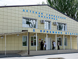 «Больничный театр» выступил перед юными зрителями в Международный День защиты детей