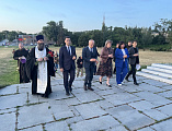 В День памяти и скорби на шахтинском мемориале жертвам фашизма прошла акция «Свеча памяти»