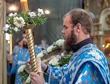 Накануне праздника Рождества Пресвятой Богородицы Преосвященнейший епископ Симон совершил всенощное бдение в правом приделе Покровского кафедрального собора