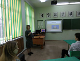 По инициативе преподавателя и по совместительству директора воскресной школы храма Александра Невского г. Красный Сулин Н. А. Худяковой в средней общеобразовательной школе № 12 состоялся открытый урок на тему актуальности многодетных семей в России