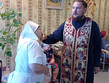 Сестричество Державного храма окормляет центральную городскую больницу города Донецка
