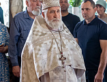 В престольный праздник Преосвященнейший епископ Симон возглавил Божественную литургию в храме Вознесения Господня города Шахты