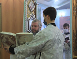 В престольный день Преосвященнейший епископ Симон совершил Божественную литургию в храме Архистратига Михаила пос. Каменоломни