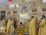 Епископ Шахтинский и Миллеровский Симон возглавил Божественную литургию в храме великомученицы Екатерины города Красный Сулин