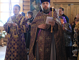 В день особого поминовения усопших епископ Симон совершил Божественную литургию и панихиду в храме в честь Всех святых, в земле Русской просиявших, г. Каменск-Шахтинский