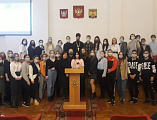 Благочинный Александровск-Грушевского округа встретился волонтерами продовольственного марафона "Корзина доброты"
