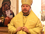 В день памяти Собора Санкт-Петербургских святых Преосвященнейший епископ Симон возглавил воскресное богослужение в храме блаженной Ксении Петербургской г. Шахты