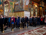 В Неделю Воспоминания Адамова изгнания, Прощеное воскресенье, епископ Симон совершил Божественную литургию в Покровском кафедральном соборе