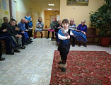 Иерей Роман Митяшин с группой от прихода храма Арх. Михаила посетили социально-реабилитационное отделение в х. Колундаевский (дом престарелых и инвалидов)