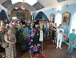 В престольный праздник Преосвященнейший епископ Симон совершил Божественную литургию в храме в честь Казанской иконы Божией Матери г. Гуково