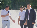 В день защиты детей в шахтинском поселке Фрунзе, около храма блгв. князя Александра Невского, торжественно открыли парк