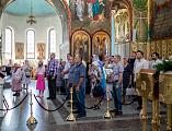 Праздничная Литургия в день памяти первоверховных апостолов Петра и Павла в Покровском кафедральном соборе города Шахты