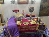 В престольный праздник Преосвященнейший епископ Симон совершил Литургию в храме блаженной Матроны Московской города Донецка