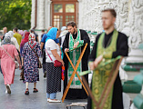 В день памяти преподобного Сергия Радонежского Преосвященнейший епископ Симон сослужил Предстоятелю Русской Церкви в Троице-Сергиевой Лавре
