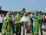 Соборным богослужением прихожане отметили престольный праздник храма преподобного Серафима Саровского Каменского благочиния х. Красновка