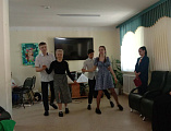 Концерт и подарки ветеранам