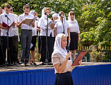 Праздничное мероприятие по случаю 10-летия Шахтинской епархии и награждение победителей фотоконкурса «10 лет Шахтинской епархии» состоялись на Соборной площади г. Шахты