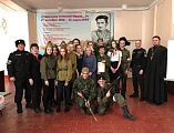 Клирик Свято-Никольского храма иерей Николай Налеткин посетил праздничный концерт-конкурс, посвященный Дню Защитника Отечества