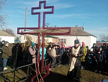 Ко Дню Неизвестного солдата священник вместе с учениками школы совершил заупокойную литию по всем павшим воинам