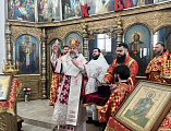 В субботу Светлой седмицы Преосвященнейший Симон совершил Божественную литургию и хиротонию во пресвитера   