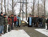 В станице Шумилинской состоялось освящение поклонного креста невинно убиенным казакам