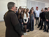 В школе №43  поселка Майский прошла встреча со священником