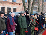 Благочинный приходов Нижнедонского округа совершил панихиду по воинам, погибшим в Афганистане